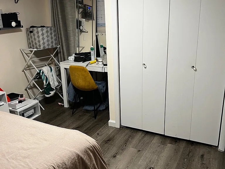 910 Castle Point Ter #1 — Photo 5