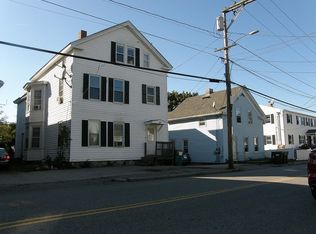 27 N Main St, Webster, MA 01570