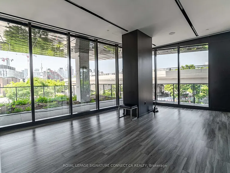21 Lawren Harris Sq #910 — Photo 16