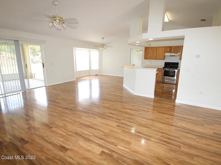 1738 Loquat Ct NW — Photo 13