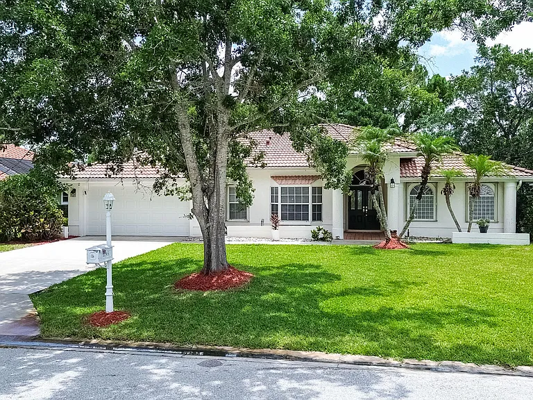 1193 SW Live Oak Cv — Photo 24