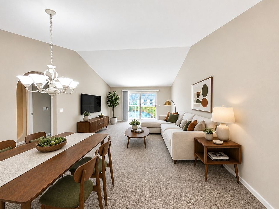 1st image of 290 Gethings Cir #290
