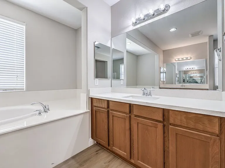 146 Augusta Course Ave — Photo 18