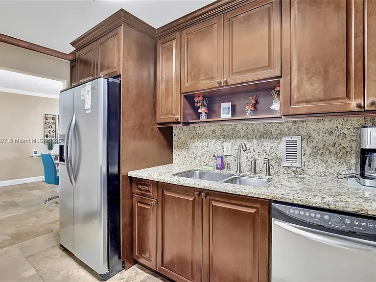 3801 S Ocean Dr #6Z — Photo 8
