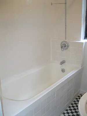 Rented by Tower Brokerage | media 30