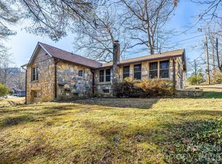 104 Campground Rd, Hendersonville, NC 28791