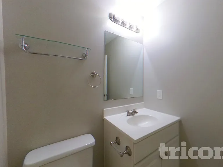 1115 Landen Chase Dr — Photo 15