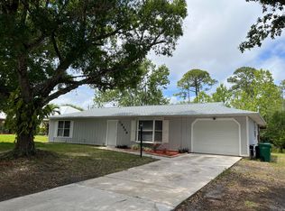 8306 Kenwood Rd, Fort Pierce, FL 34951