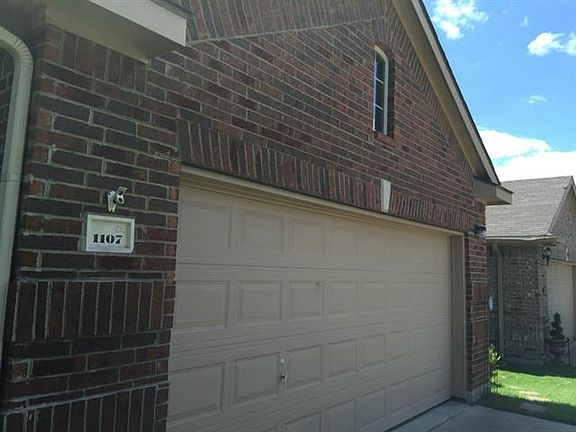 3rd image of 1107 Mount Olive Ln