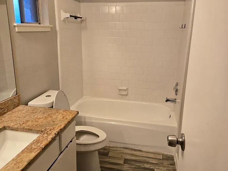 7026 Foxfield Ln — Photo 12