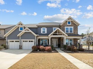 2451 Paddlers Cove Dr, Clover, SC 29710