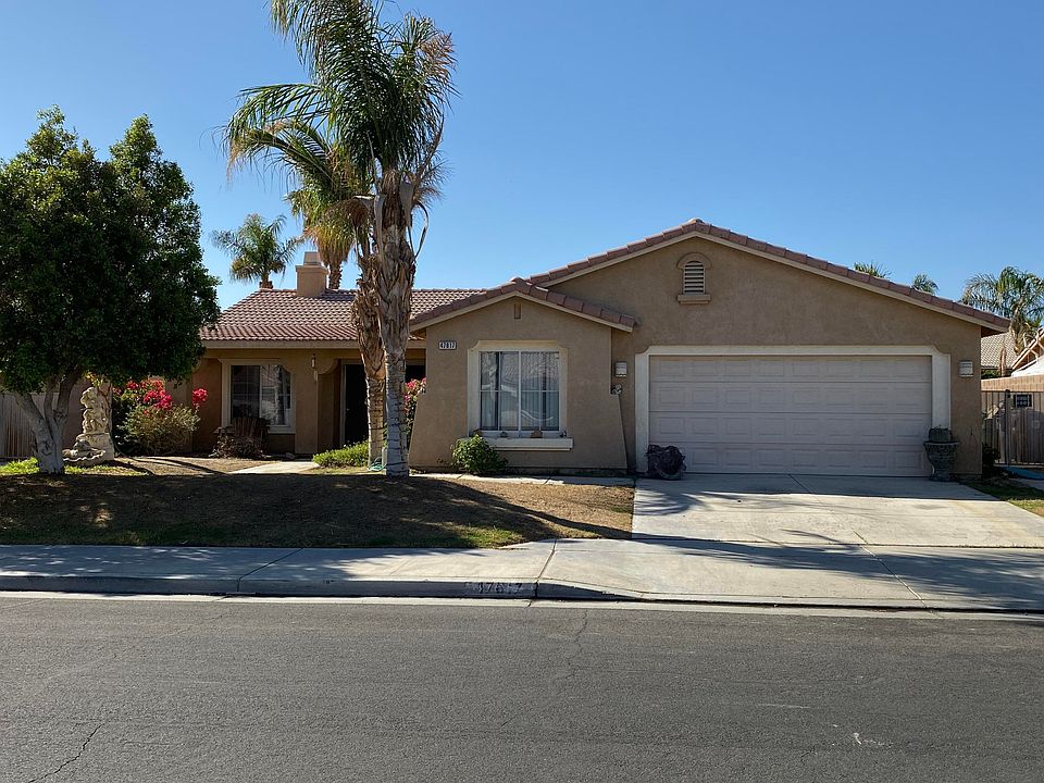1st image of 47617 Calle Diamante