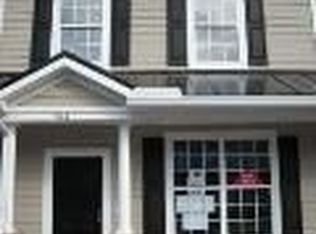 209 Hemingway Cir, Summerville, SC 29483