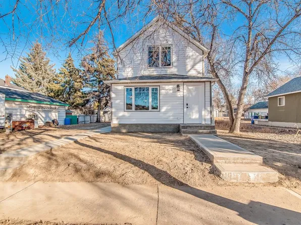 609 W Clay Ave SE, Medicine Hat, AB T1A 3K3
