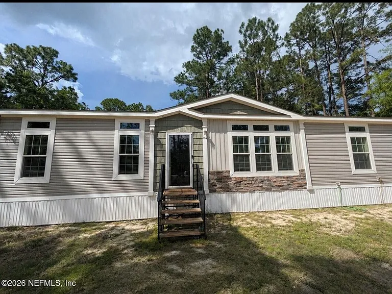 124 Jack Rd — Photo 1