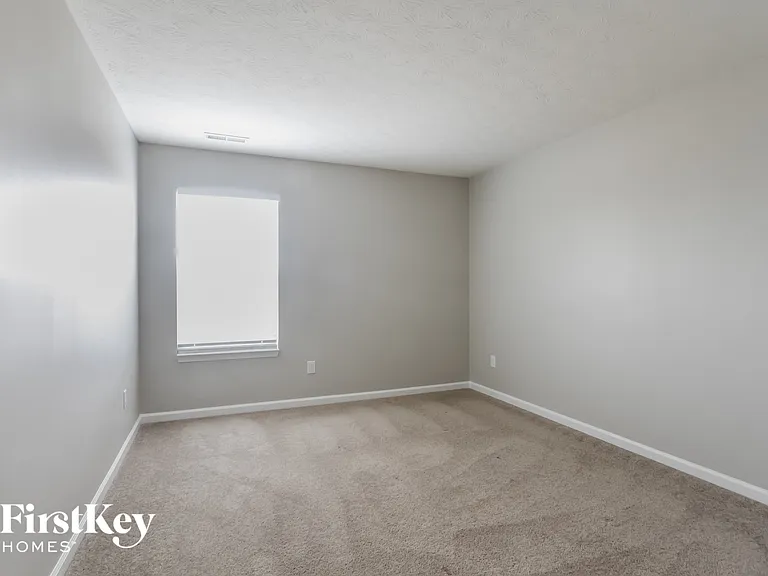 403 Tracewood Bnd — Photo 11