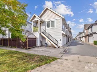 7052 195th St, Surrey, BC V4N 5Y7