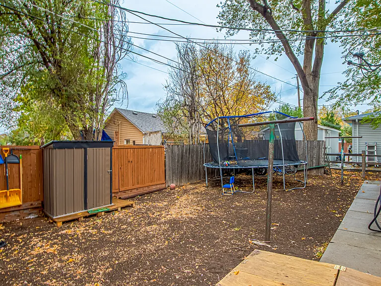 582 S Patton Ct — Photo 16