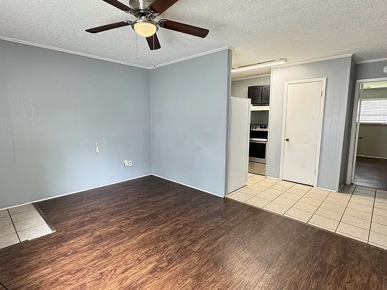 209 Hodge St #102 — Photo 8