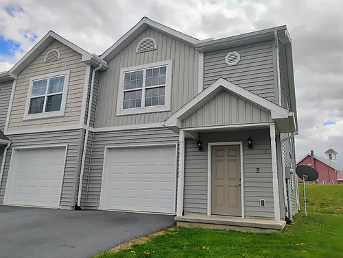 18 Chloe Dr #1 Photo 1
