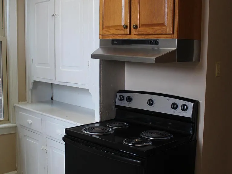 115 N Potomac St #2 — Photo 5