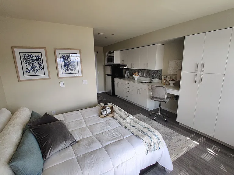 Cubix at Othello Apartments — Photo 17