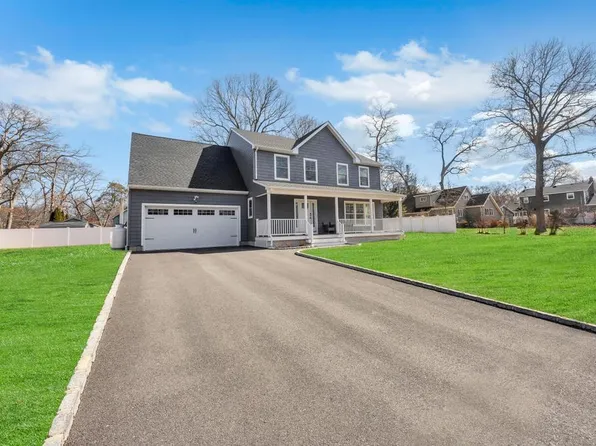 109 Forest Avenue, Nesconset, NY 11767