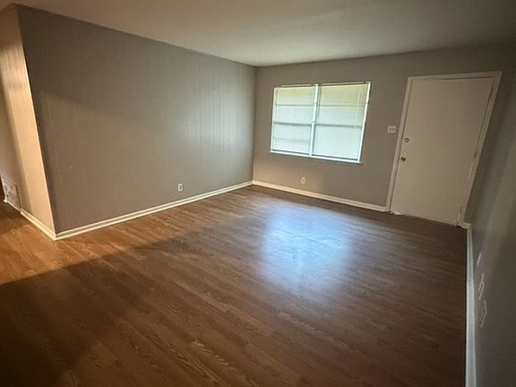 4th image of 9 Southern Oaks Dr