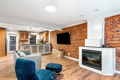 10 Hanover Ave #1 Photo 1