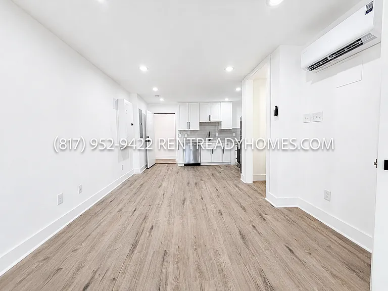 1510 W Jefferson Blvd #103 — Photo 6