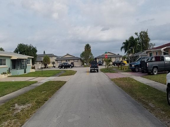 4th image of 31 NW 189th St