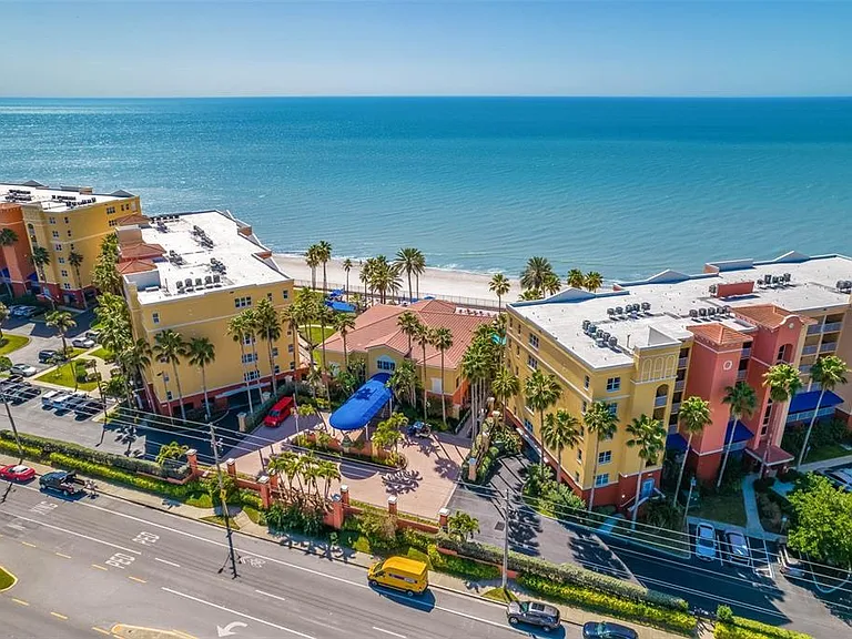 16550 Gulf Blvd #545 — Photo 42