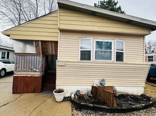 7500 Elmhurst Rd LOT 405, Des Plaines, IL 60018