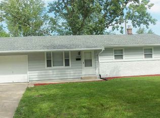 4909 Devonshire Dr, Fort Wayne, IN 46806