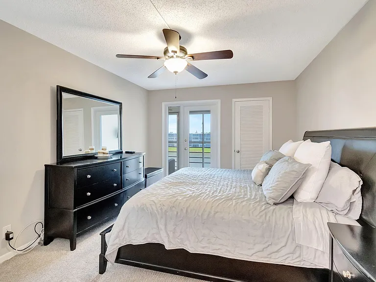 4049 Wolverton Dr #C — Photo 24