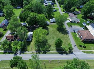 Grandview Rd, Lake Milton, OH 44429