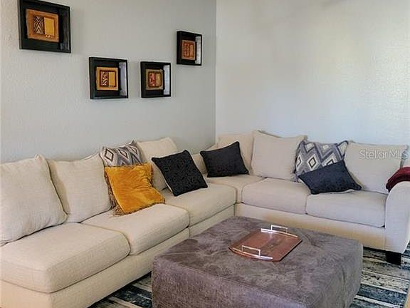 2nd image of 4207 Plantation Cove Dr