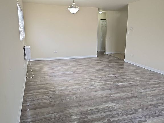 3rd image of 9955-57 S Cicero Ave #301