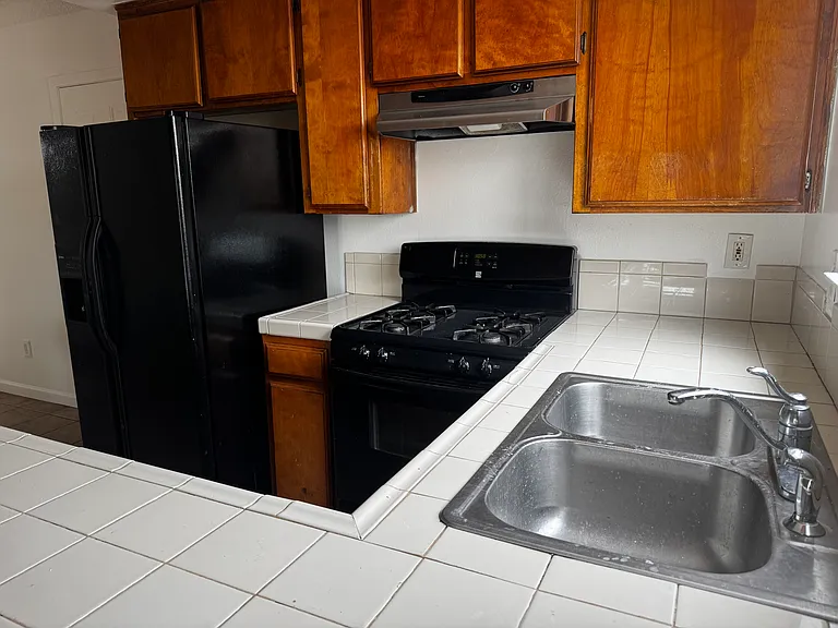 6012 Country View Ln — Photo 6