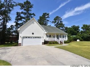 122 Trent Acres Dr, Pollocksville, NC 28573