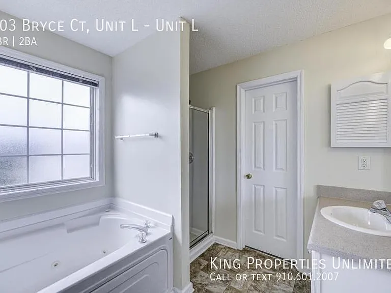 803 Bryce Ct #L — Photo 24