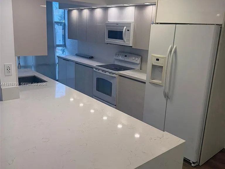 851 Three Islands Blvd #209 — Photo 5