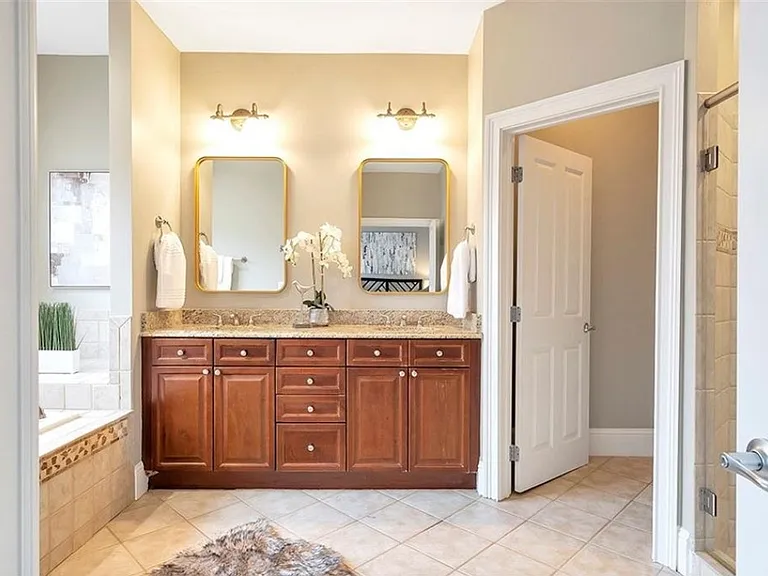 5408 Glenridge Cv NE — Photo 15
