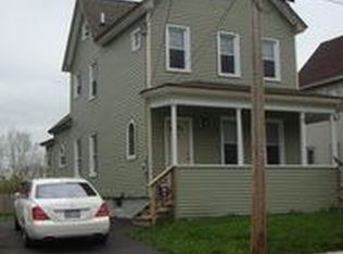 7 4th St, Amsterdam, NY 12010