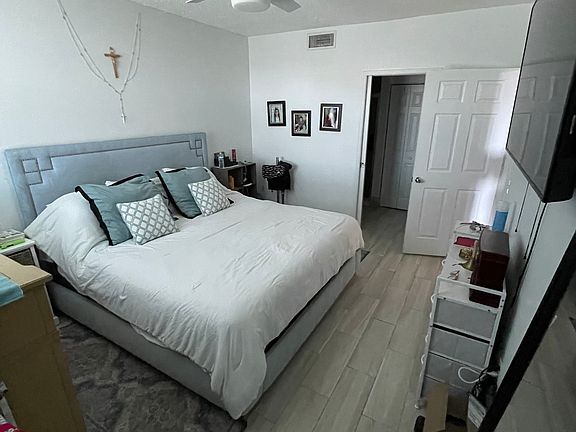 5th image of 1105 Reserve Ct APT 107