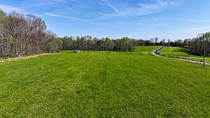 3rd image of 3192 Parks Ridge Rd