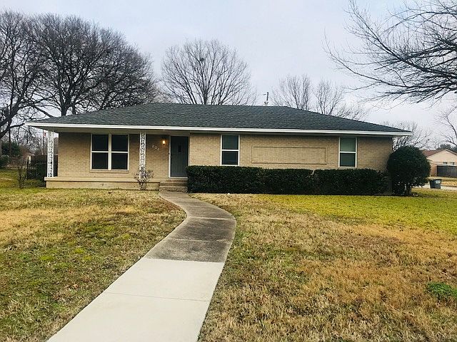 1st image of 204 Whisenant Dr