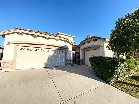 3rd image of 5706 La Venta Way