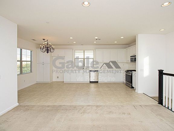 3rd image of 21916 Moveo Dr