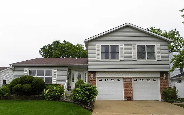 187 Mill Pond Dr photo 1